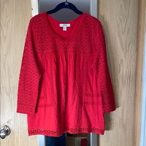 Red Embroidered Long Sleeve Tunic Size Large